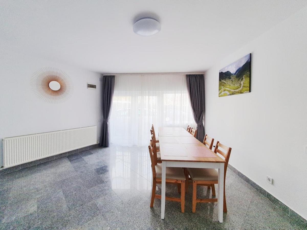 Tourist B&C Hotel Árgyasudvarhely Kültér fotó